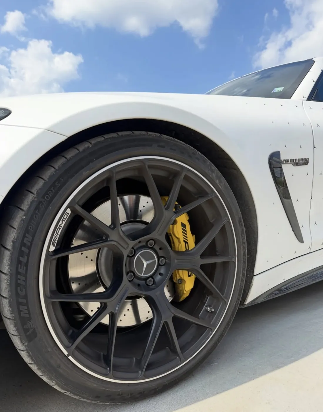 Преди — Mercedes-AMG GT — Джанта и спирачен апарат